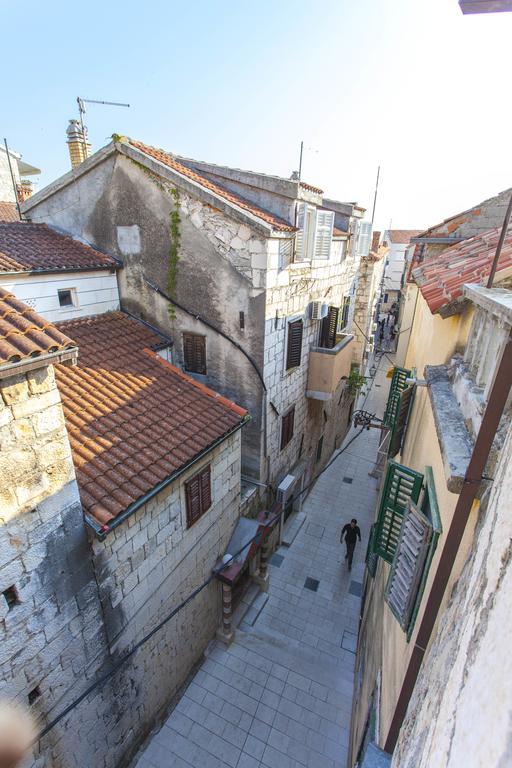 Carolija Apartment Makarska Quarto foto