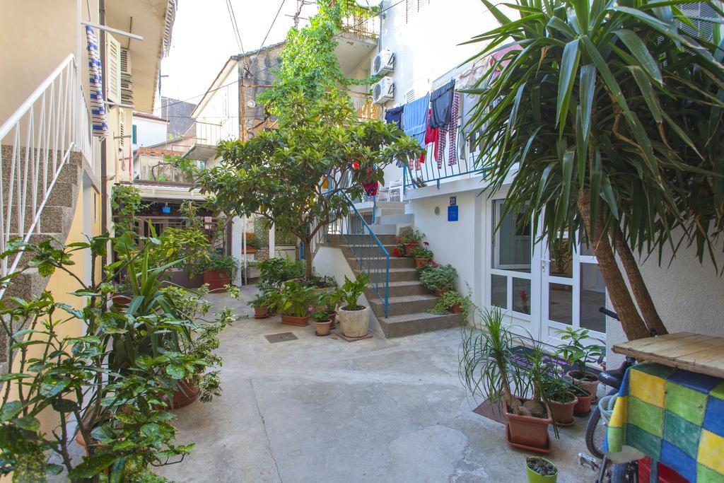 Carolija Apartment Makarska Quarto foto